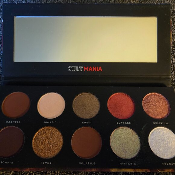 Bad Habit Cosmetics Cult Mania Eyeshadow Palette - Picture 3 of 3